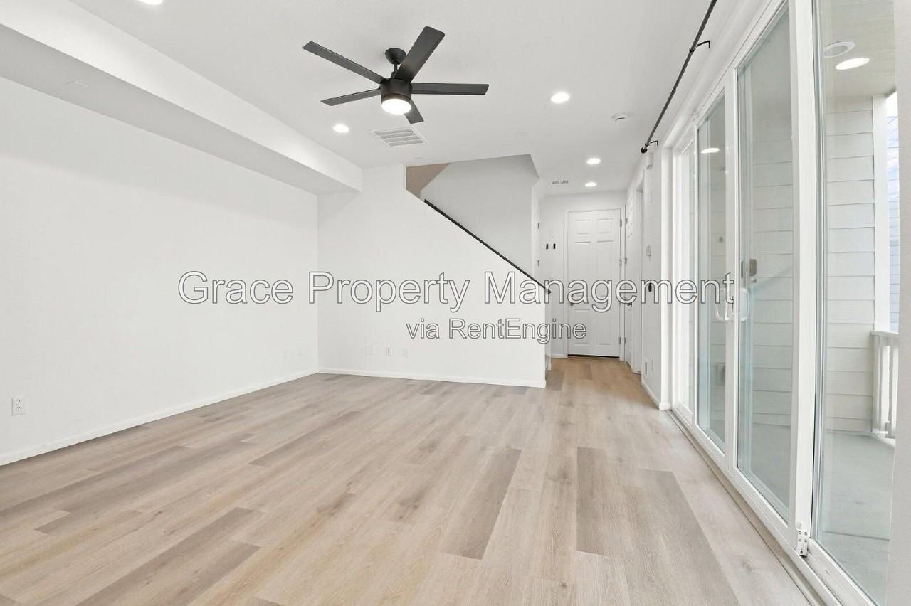 6153 Two Leaf Dr - Photo 2 of 44