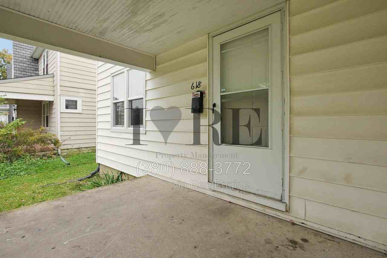 618 Wiltshire Rd #618 - Photo 4 of 30