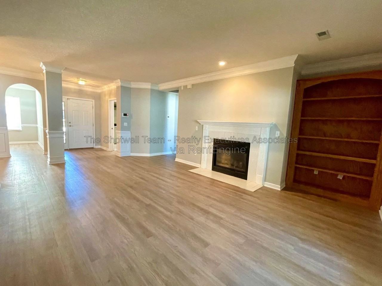 4217 Plum Field Way - Photo 2 of 14
