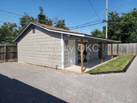 4704 N Asbury Ave - Photo 1 of 1