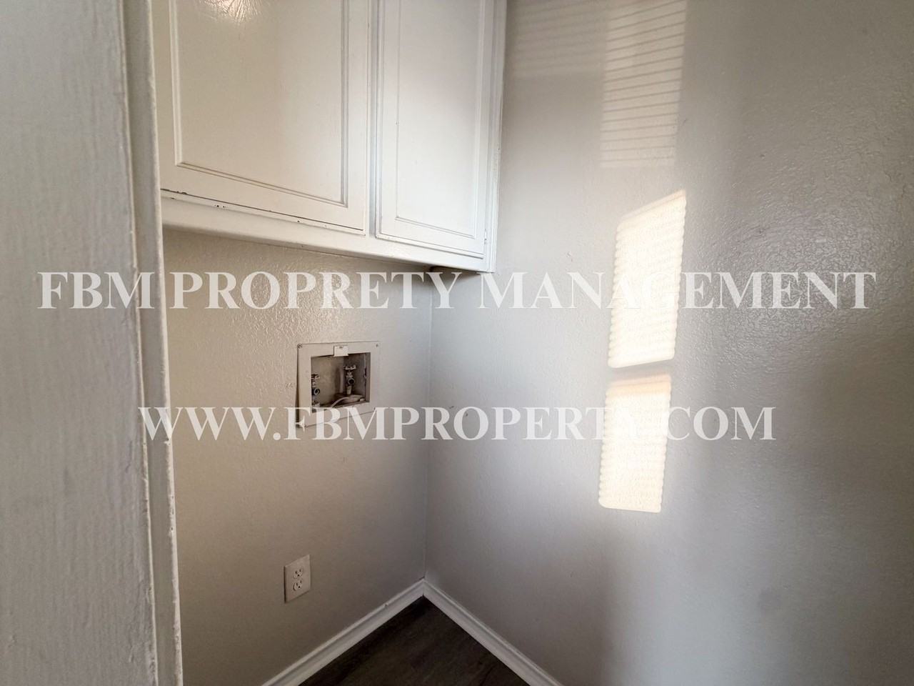 310 Kings Way Dr #D - Photo 7 of 18