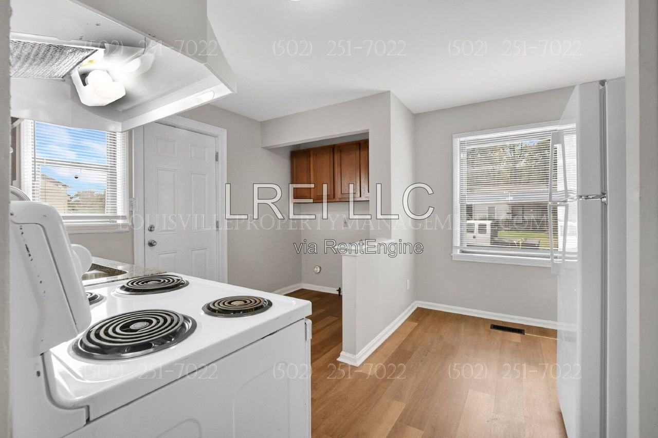2654 Olive St - Photo 6 of 16