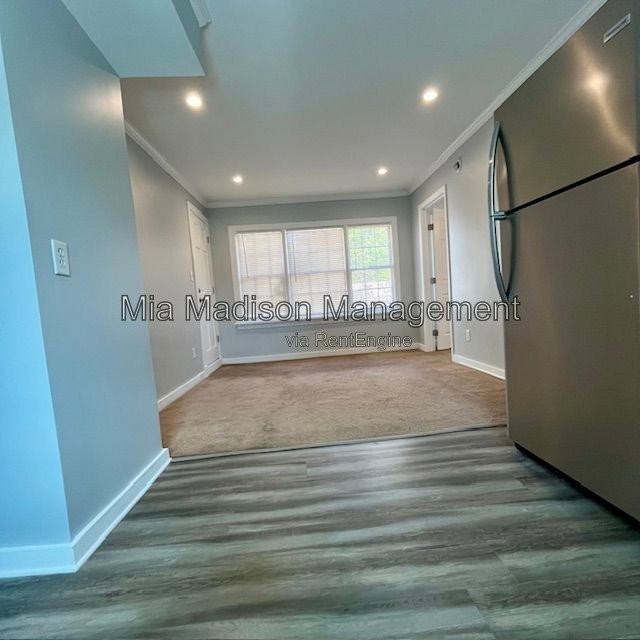1415 E 42nd St #2 - Photo 4 of 25