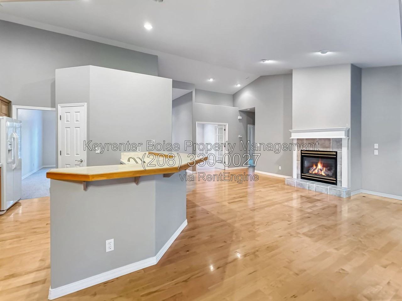 2440 E Bancroft Ct - Photo 6 of 26