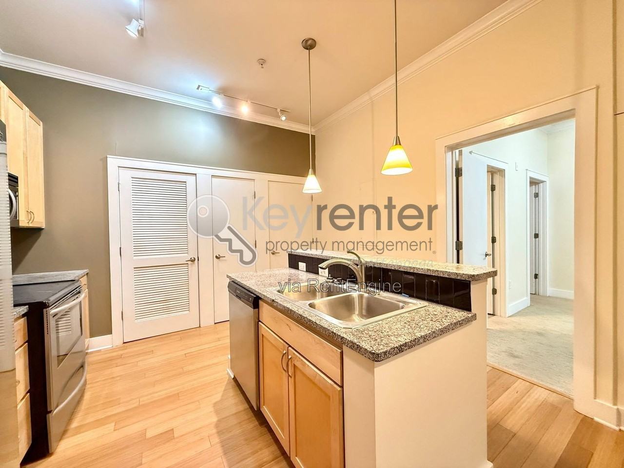 129 Walnut St #203 - Photo 4 of 15