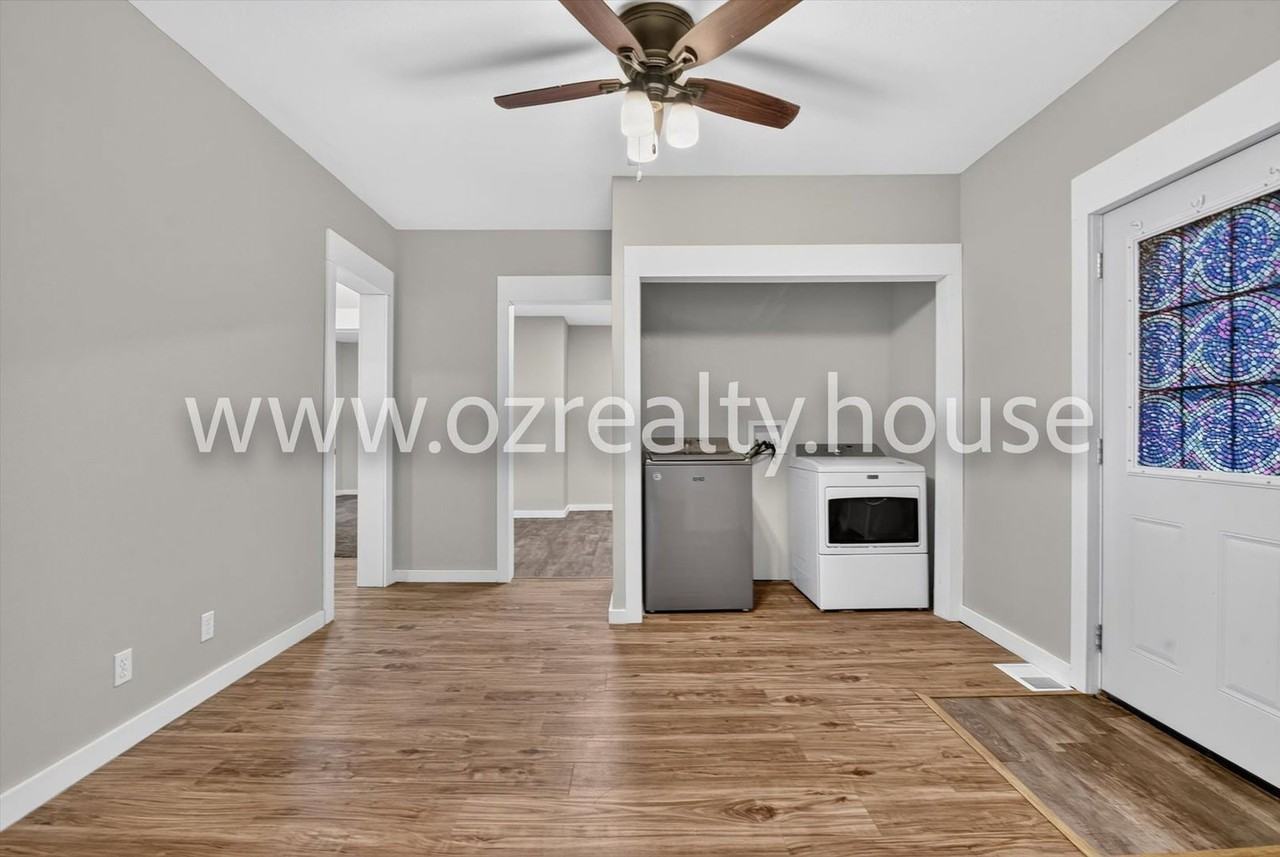 443 Nevada St - Photo 5 of 15