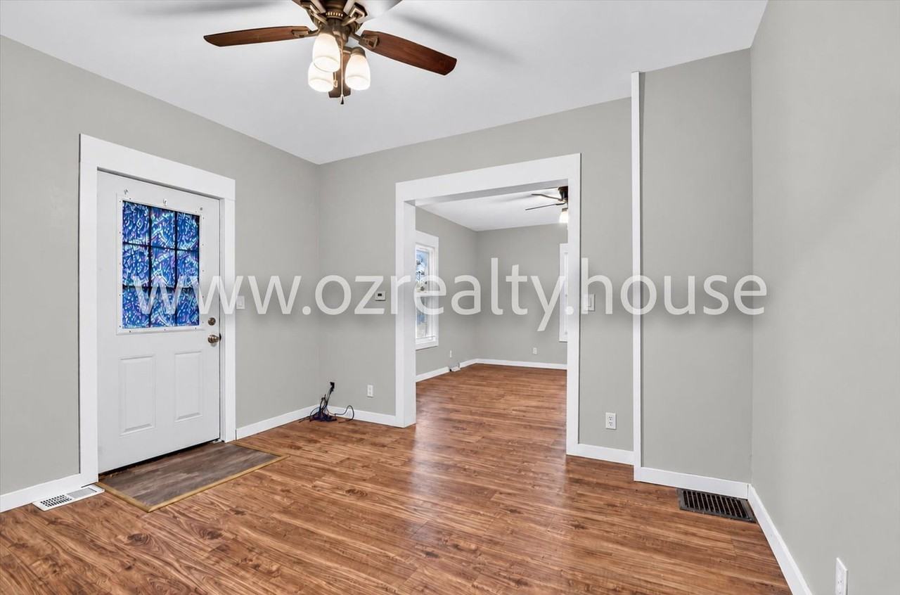 443 Nevada St - Photo 6 of 15
