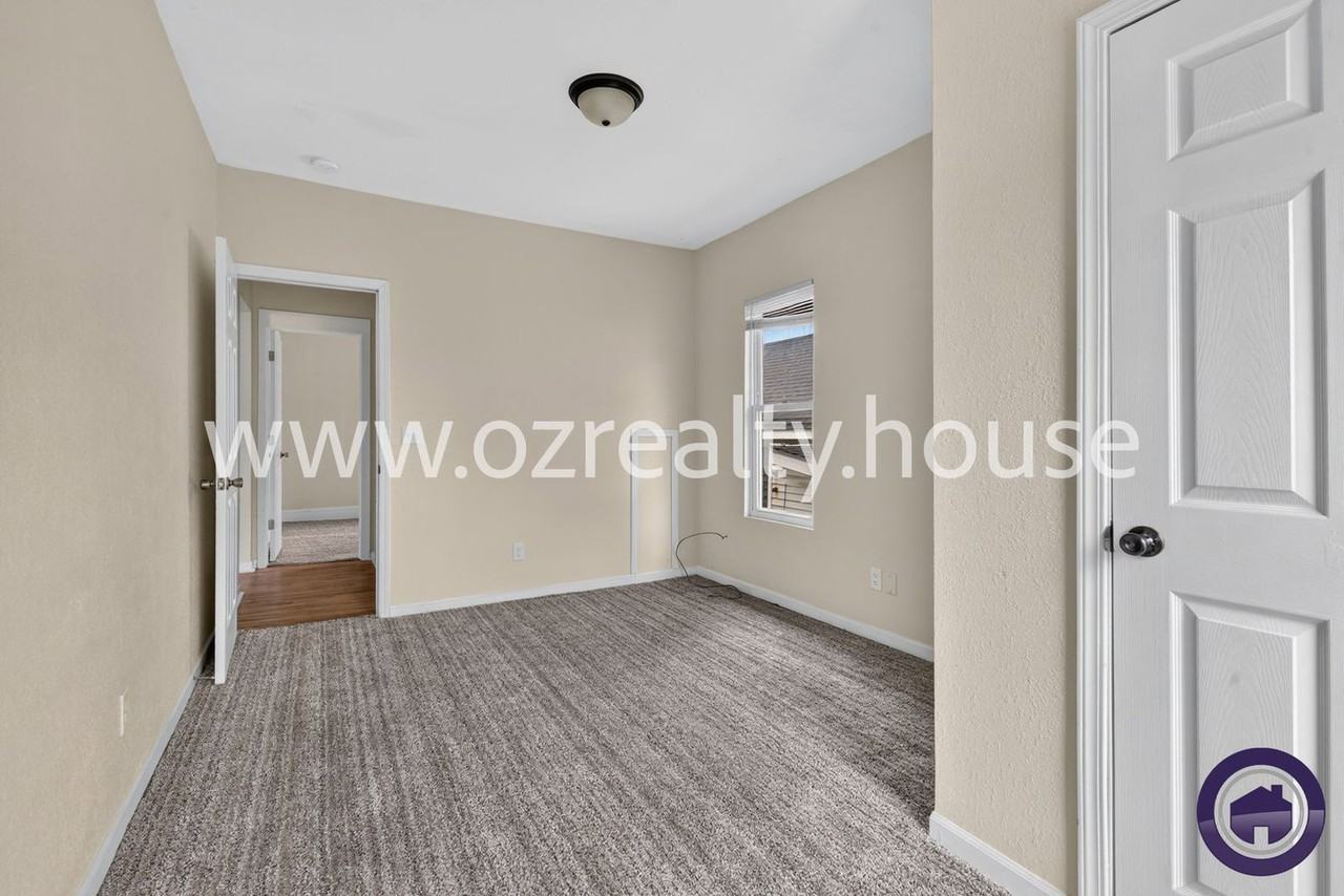 441 Nevada St - Photo 6 of 17