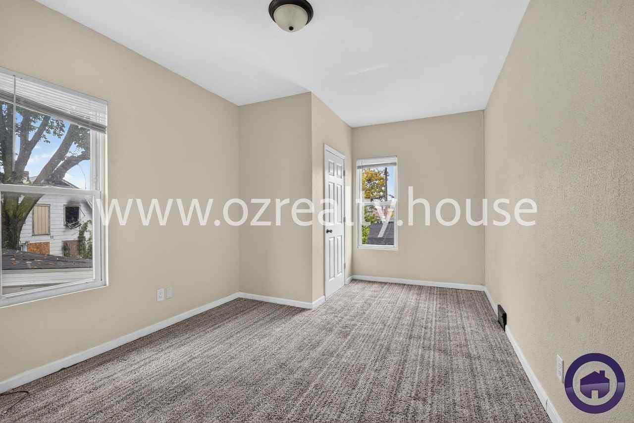 441 Nevada St - Photo 7 of 17