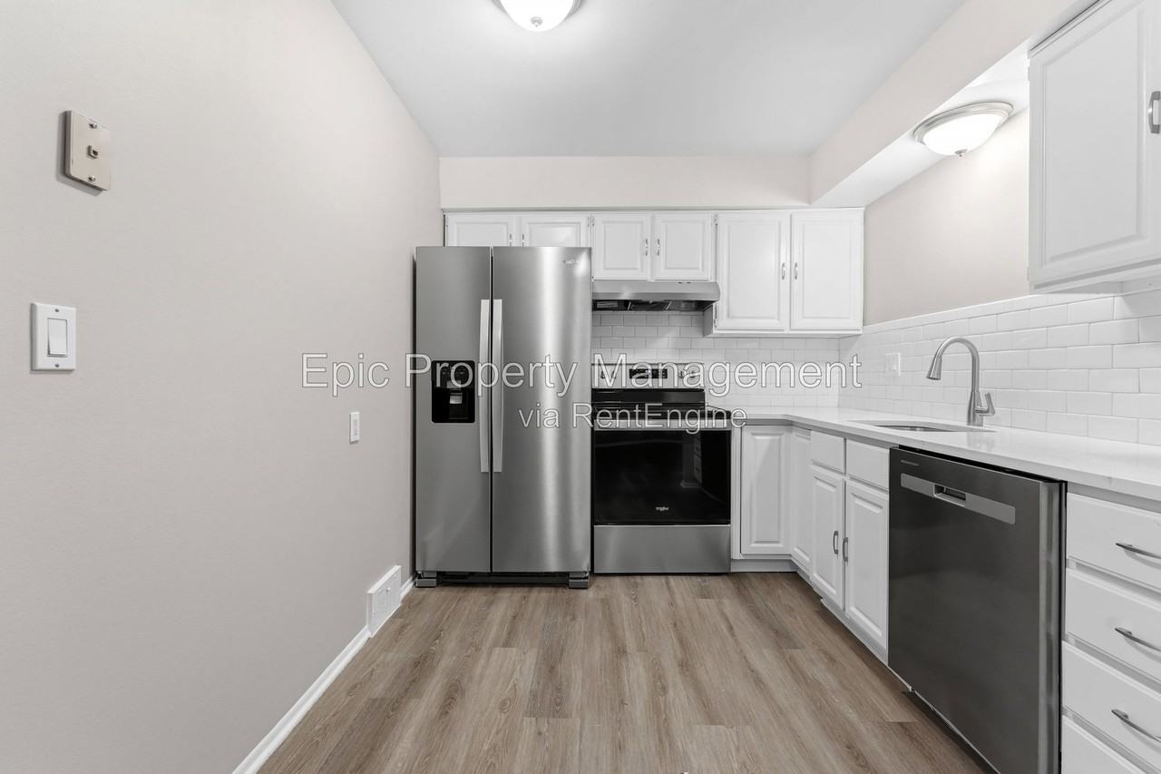 24360 E River Rd - Photo 2 of 11