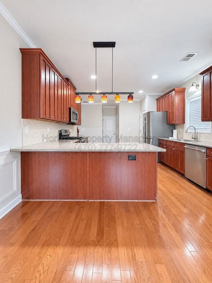 3190 Warbler Way - Photo 3 of 30