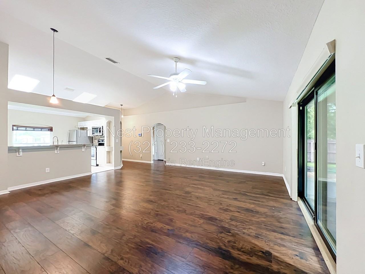 481 Saragassa Ave Sw - Photo 4 of 15
