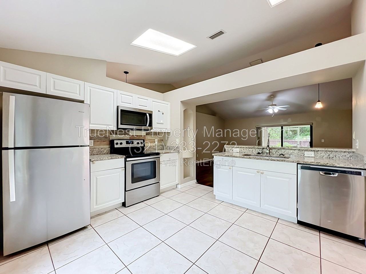 481 Saragassa Ave Sw - Photo 5 of 15