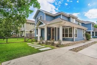 703 E 49th St #B - Photo 1 of 1