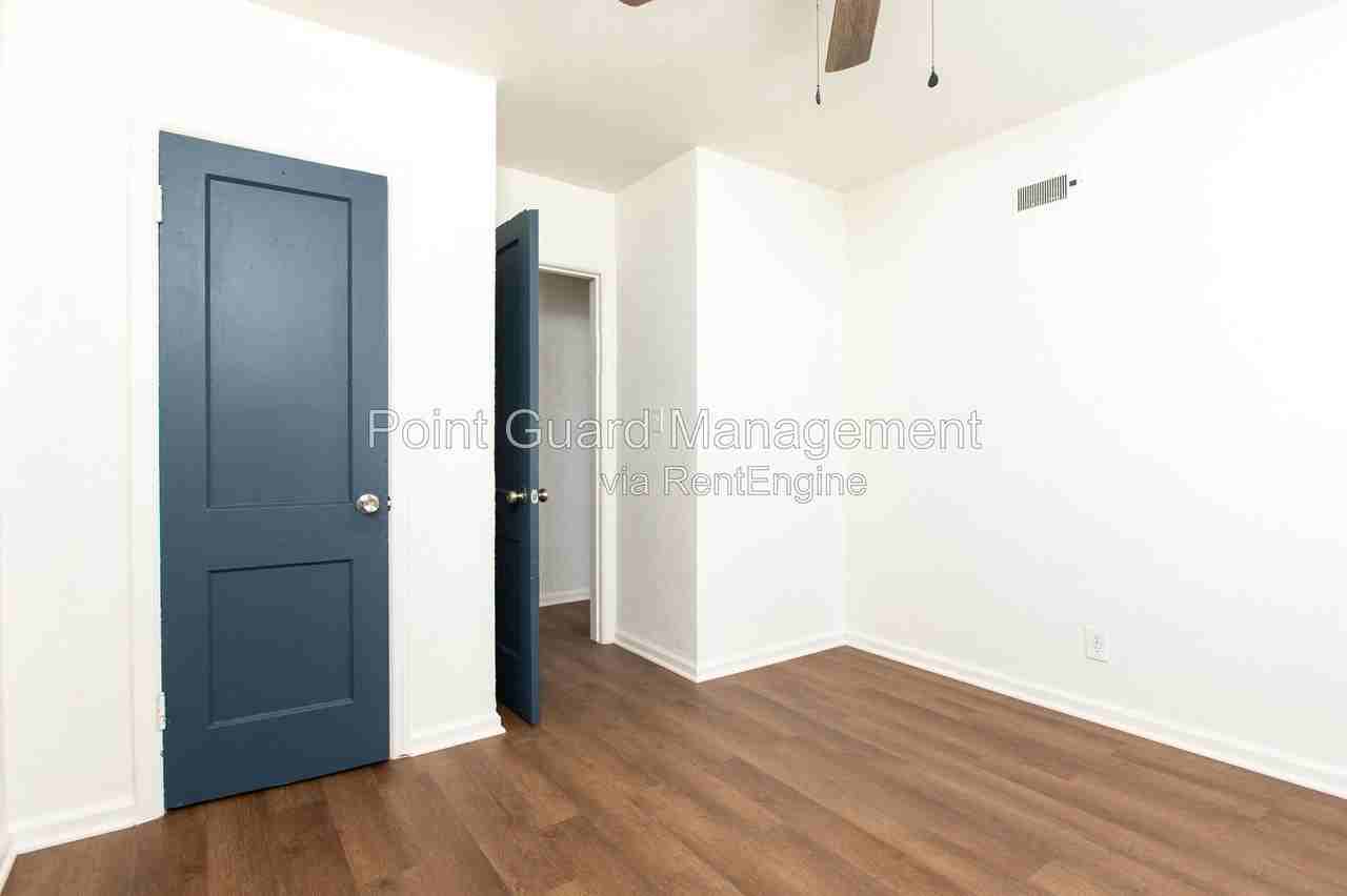 5306 E Lincoln St #5306L - Photo 5 of 19