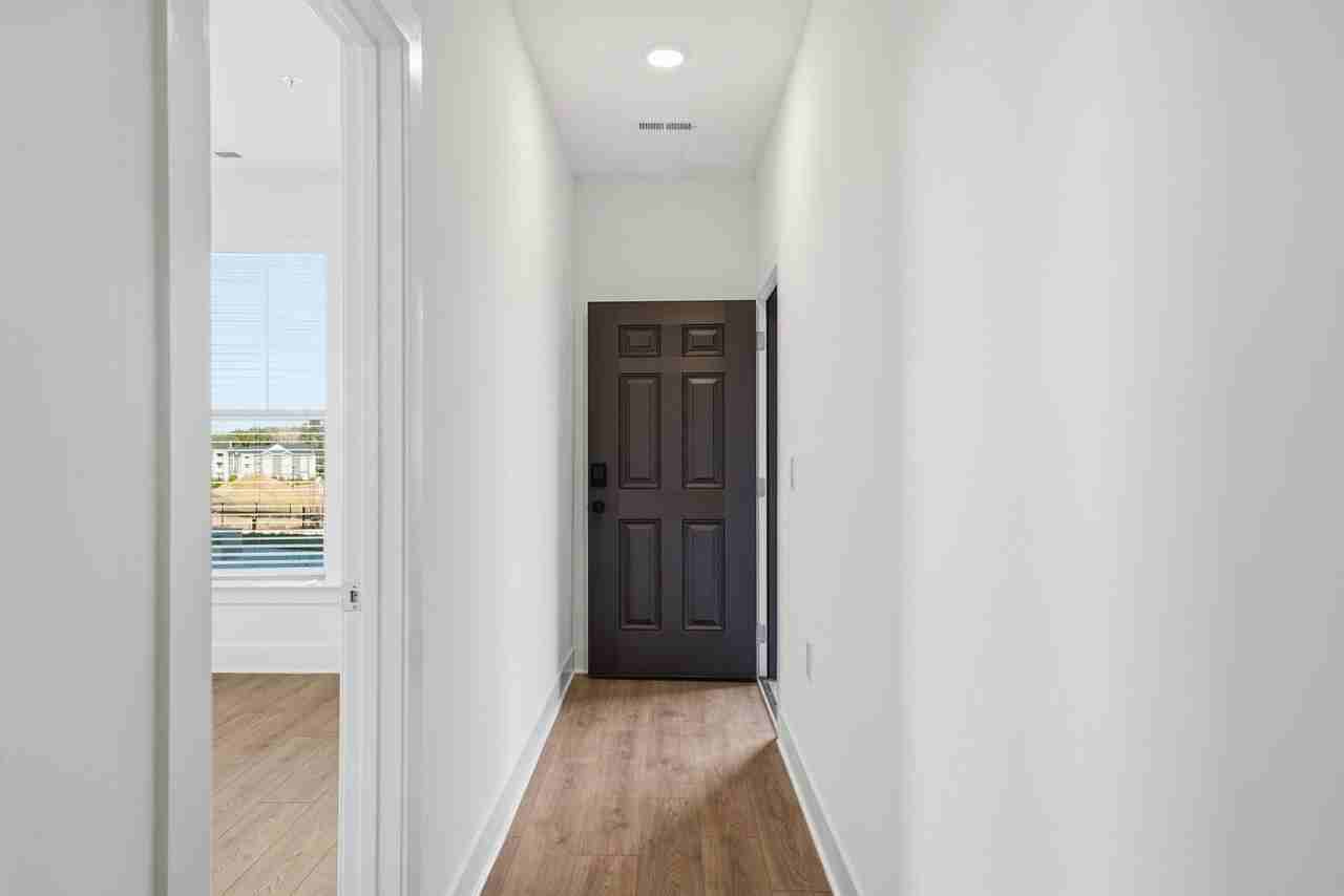 6916 Cosby Village Ter - Photo 2 of 26