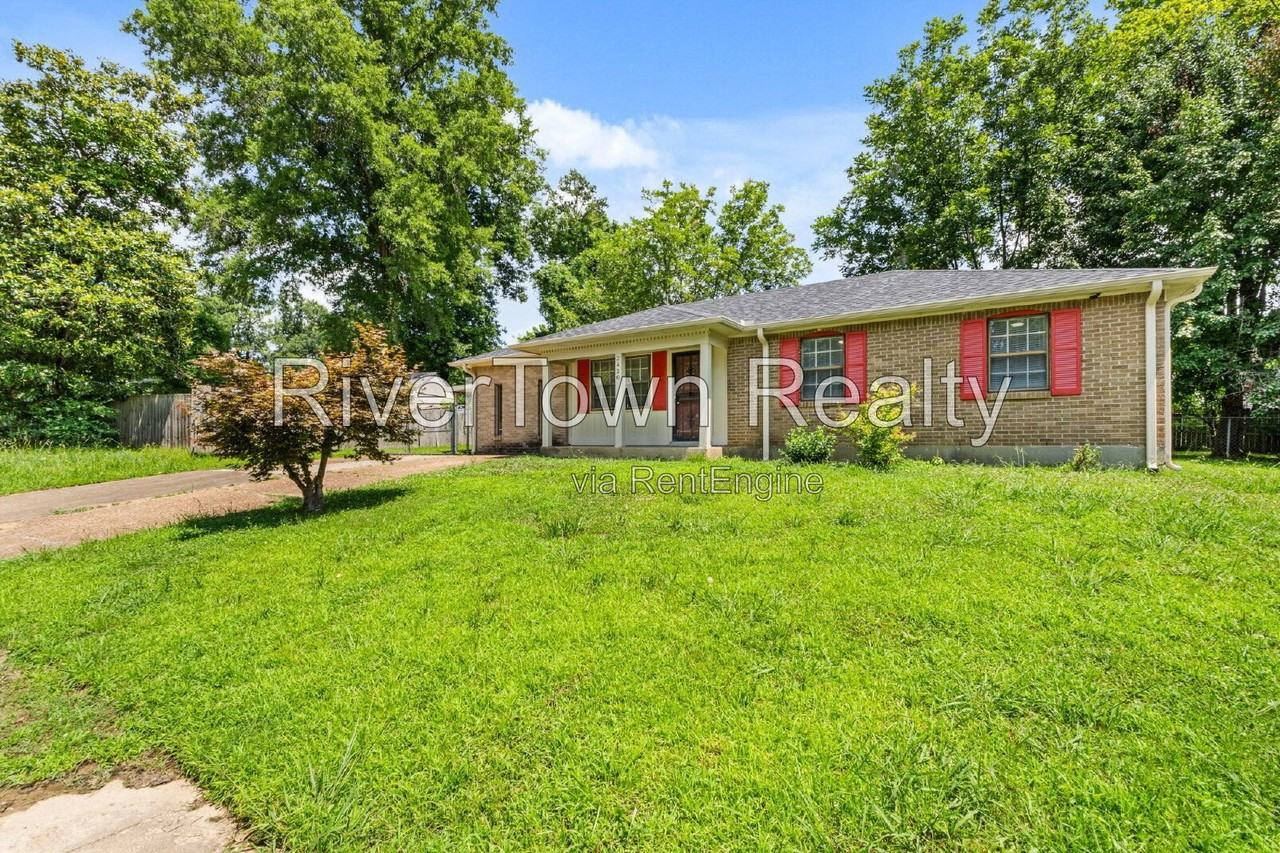 3420 Gladstone Cv - Photo 2 of 28
