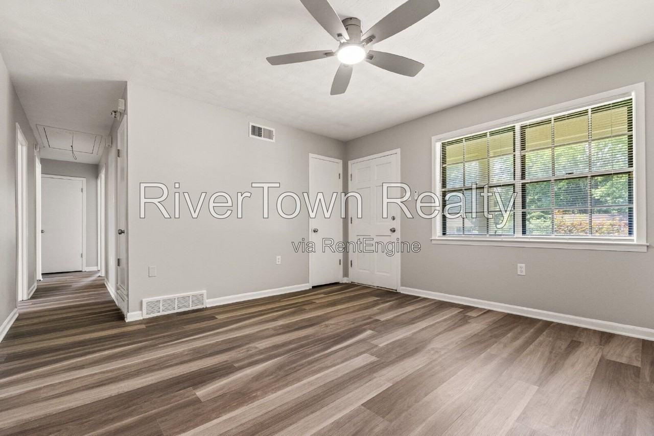 3420 Gladstone Cv - Photo 5 of 28