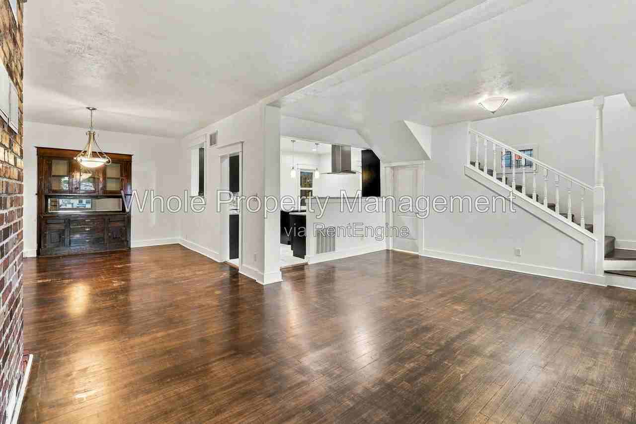 3421 Zuni St - Photo 4 of 26