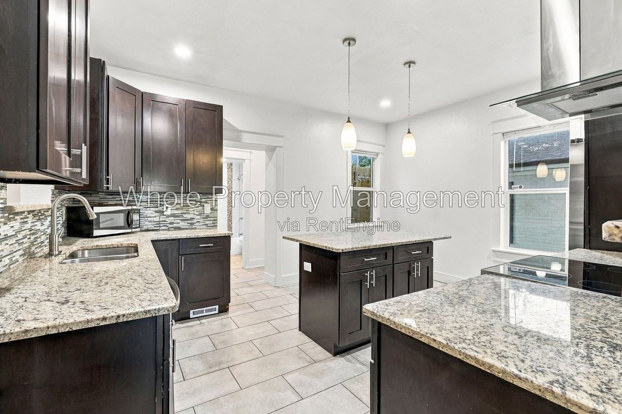 3421 Zuni St - Photo 6 of 26