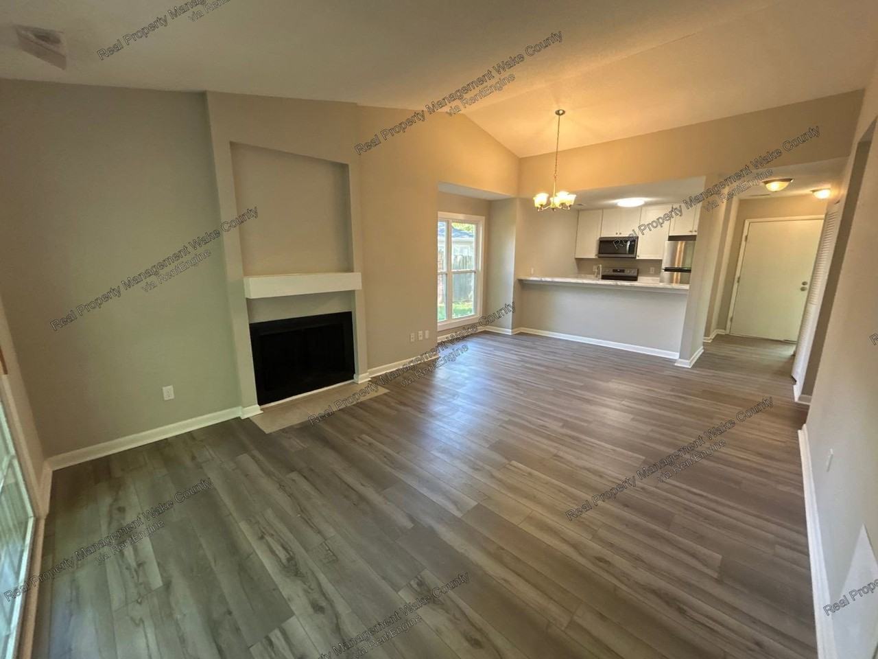 3131 Quinley Pl - Photo 3 of 28