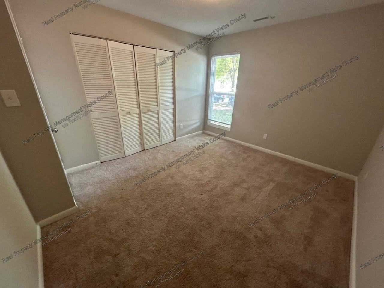 3131 Quinley Pl - Photo 6 of 28
