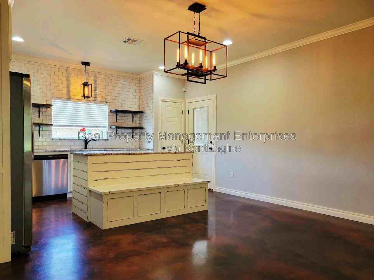 11 Lori Ln - Photo 6 of 17
