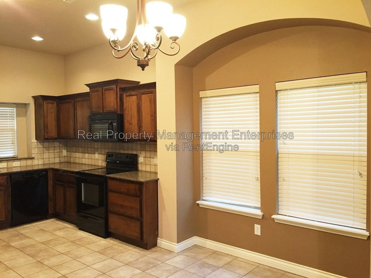 18404 Abierto Dr - Photo 4 of 16