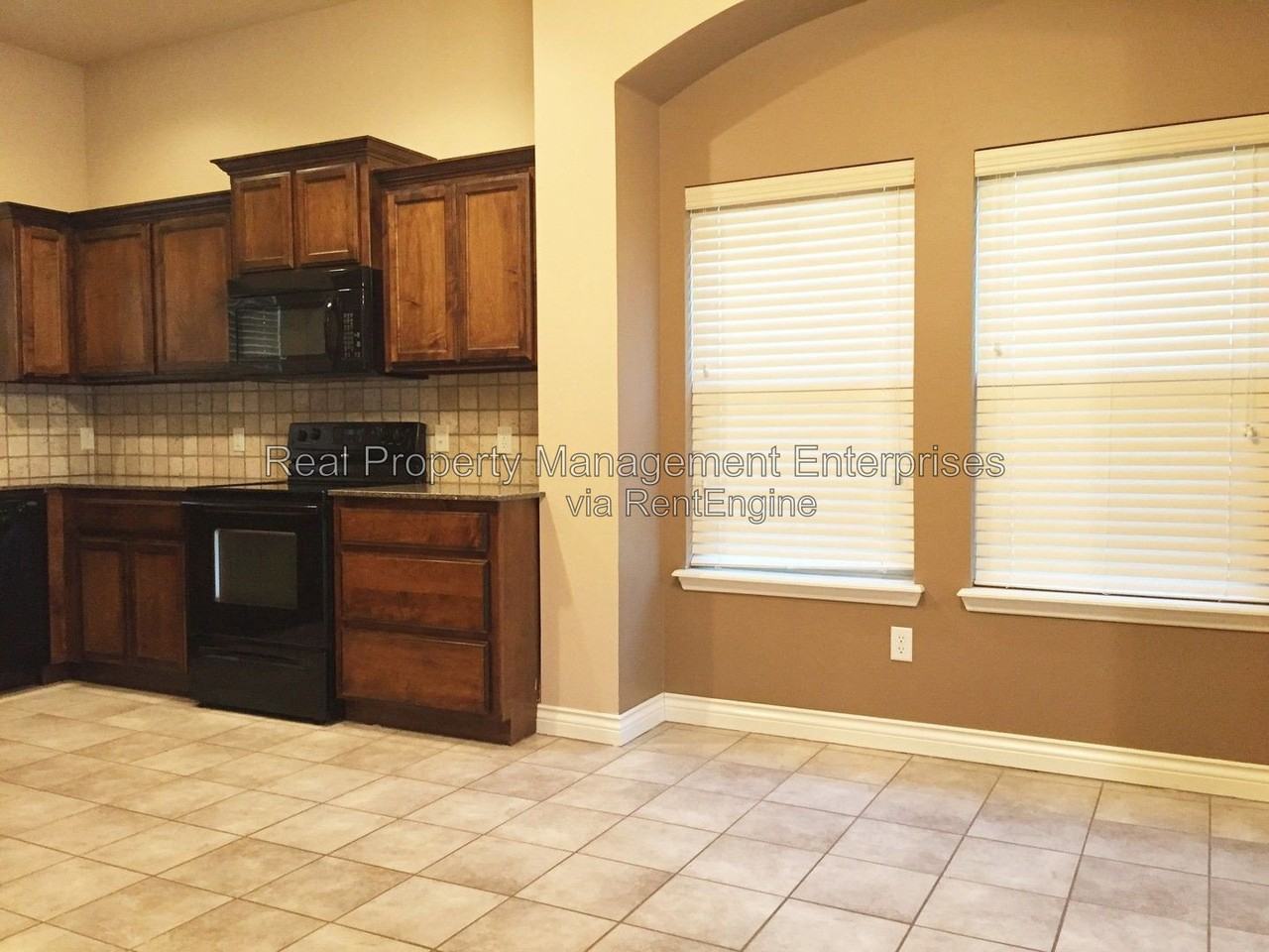 18404 Abierto Dr - Photo 5 of 16