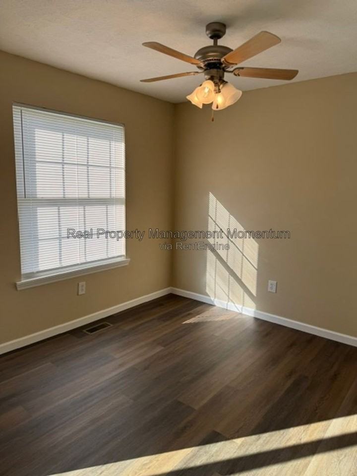 2124 E Primrose St - Photo 3 of 13