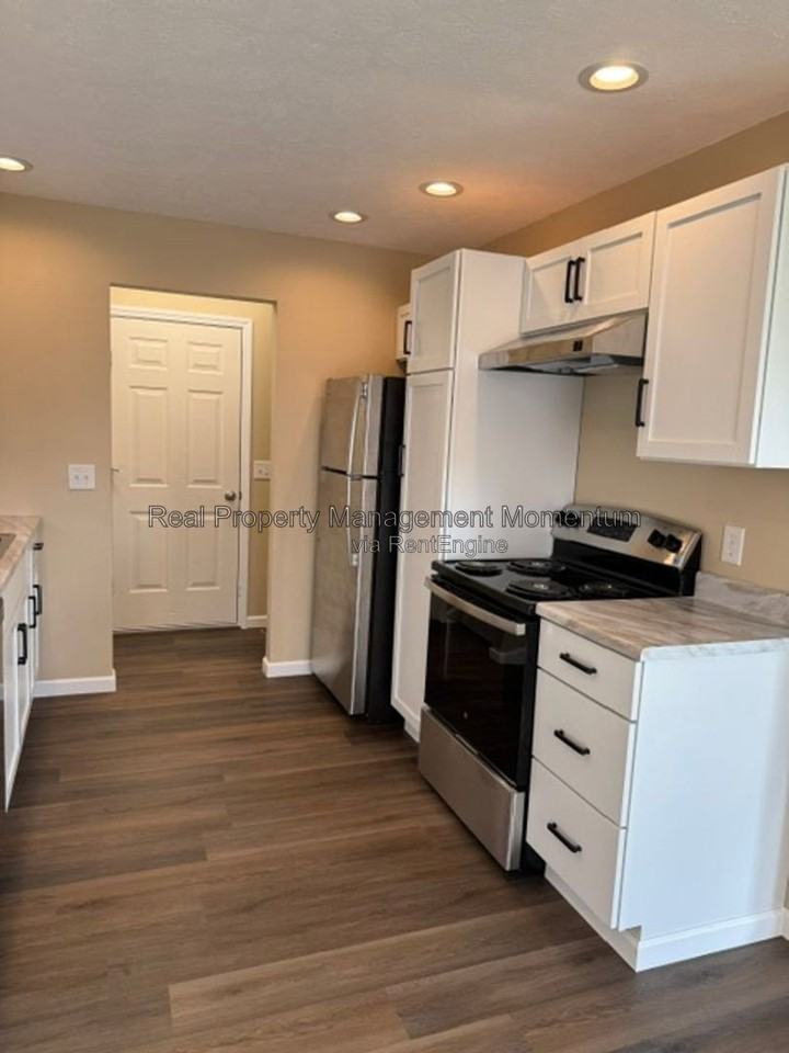 2124 E Primrose St - Photo 5 of 13