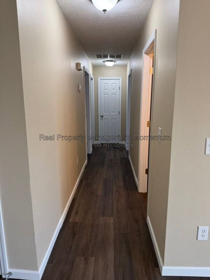 2124 E Primrose St - Photo 6 of 13