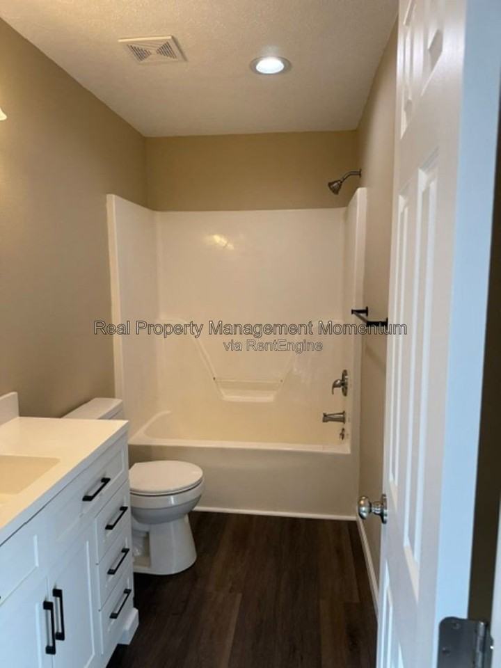 2124 E Primrose St - Photo 7 of 13