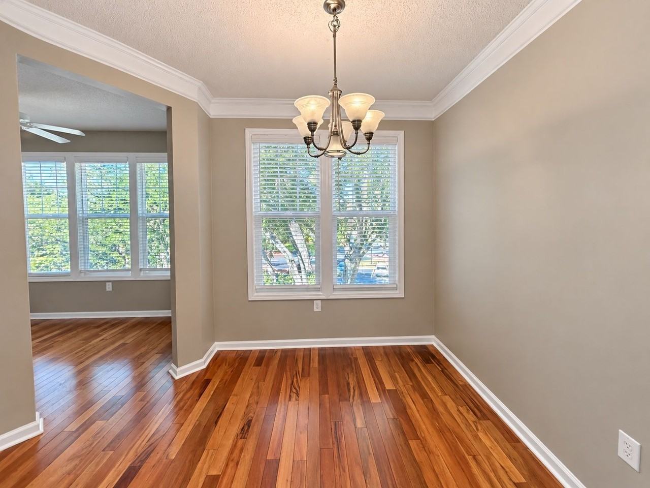 1734 Chatelain Way - Photo 4 of 17