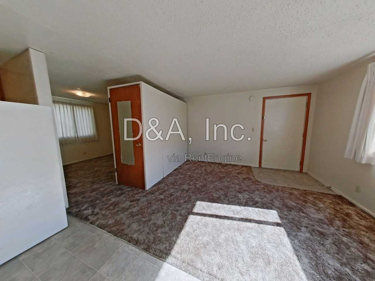 425 Sw 9th St - Photo 5 of 14