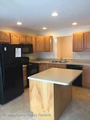 285 Fieldstone Ct - Photo 2 of 17