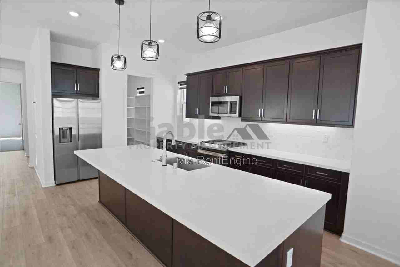 27468 Flycatcher Pl - Photo 5 of 26