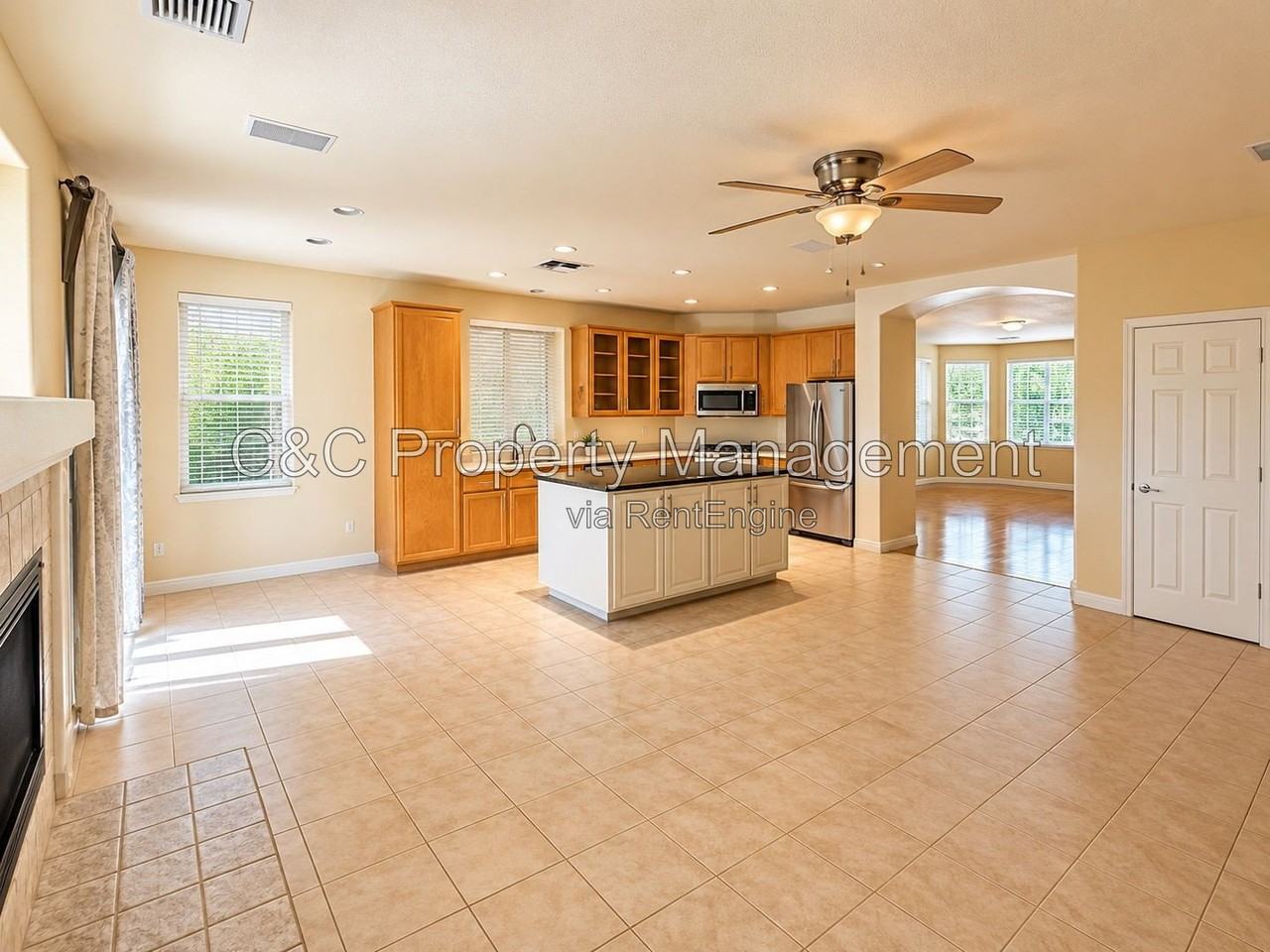 2386 Sabrina Way - Photo 4 of 16