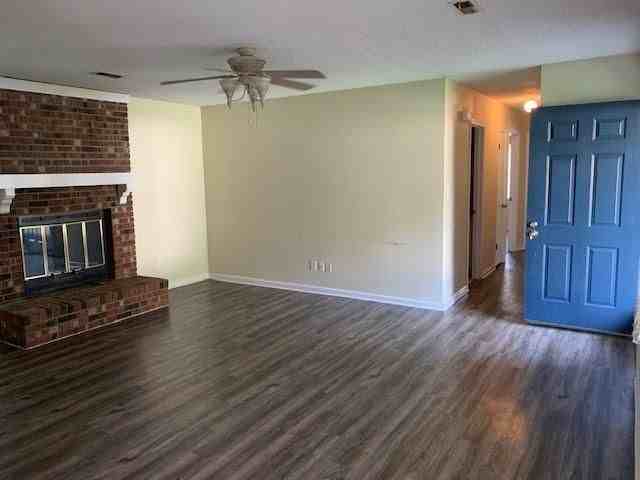 103 Belmont Dr - Photo 2 of 17