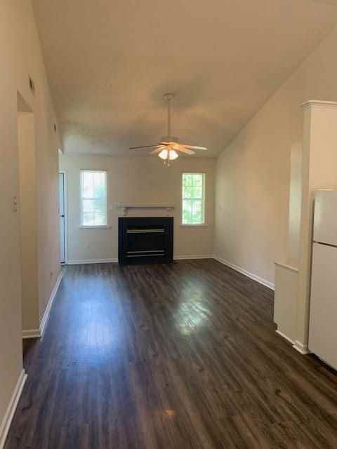 4120 Bridge Ct #B - Photo 2 of 13