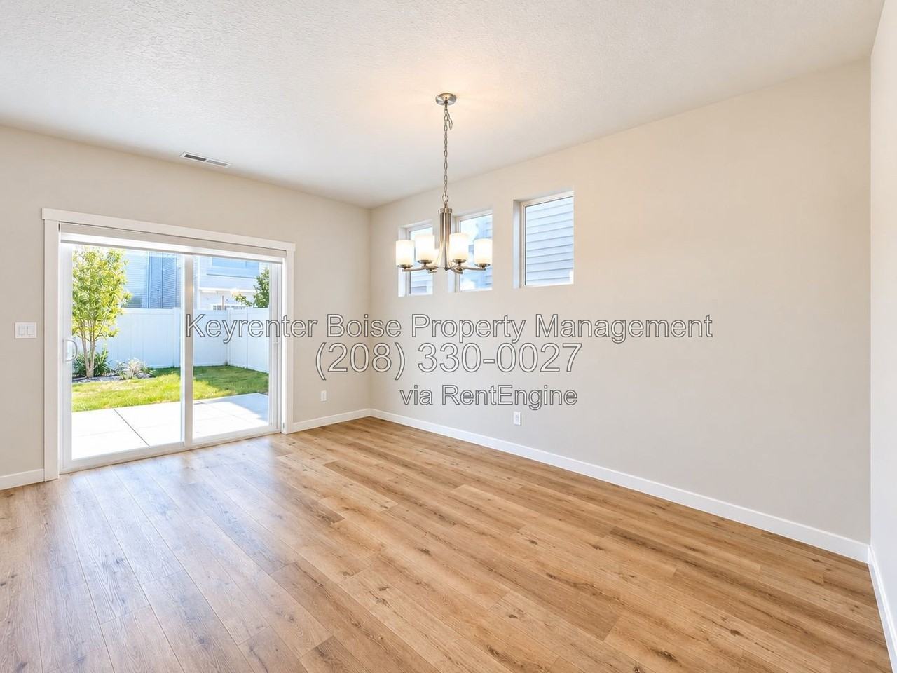 3132 N Chianti Ave - Photo 3 of 32