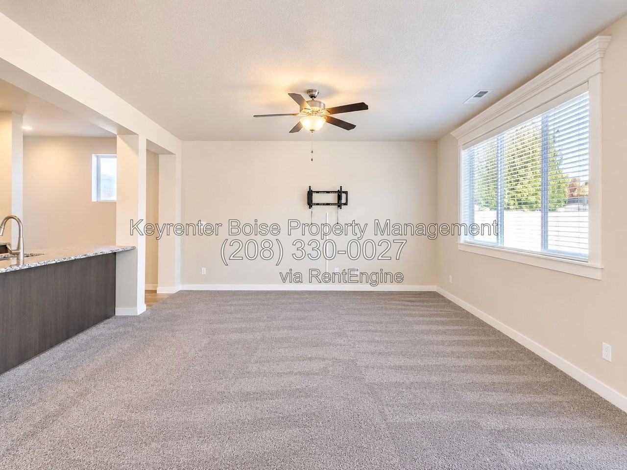 3132 N Chianti Ave - Photo 6 of 32
