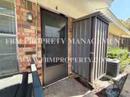 featured image of 907 N Preston St #4