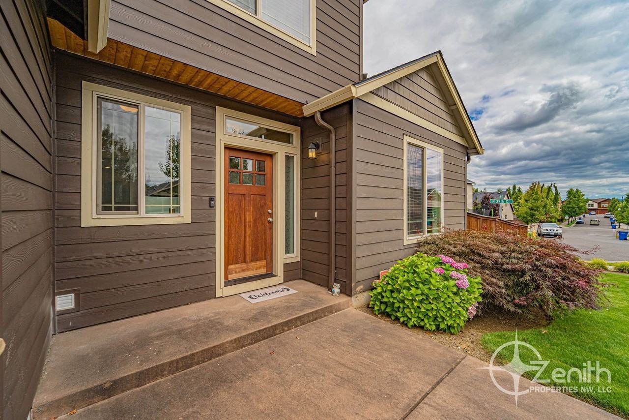 3888 N 1st Way - Photo 4 of 35