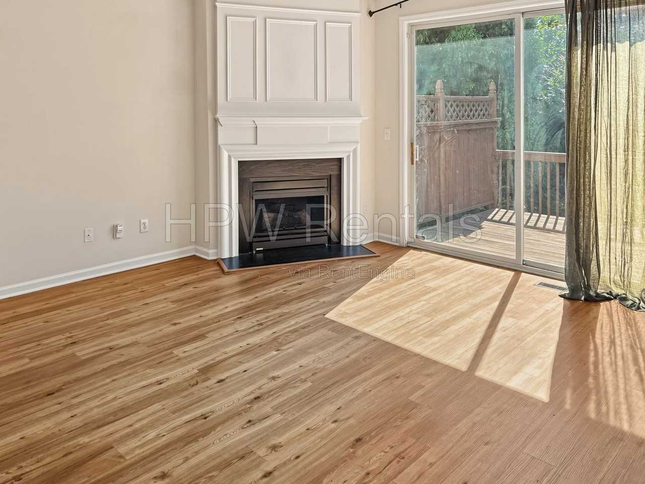 1672 Brook Fern Way - Photo 6 of 22