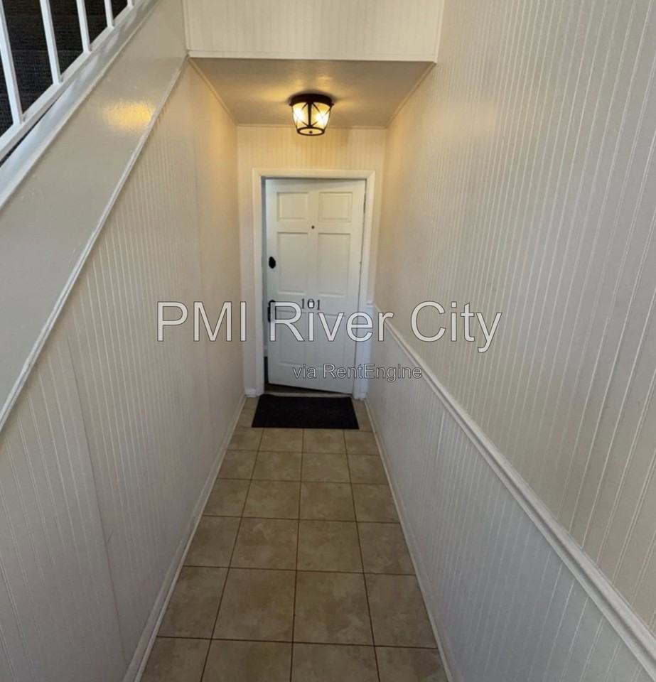 4326 Plaza Gate Ln S #101 - Photo 5 of 26