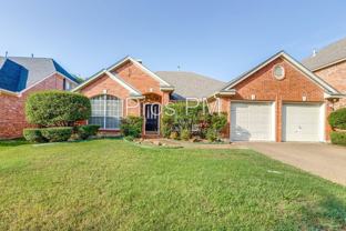 2910 Stonepointe - Photo 1 of 1