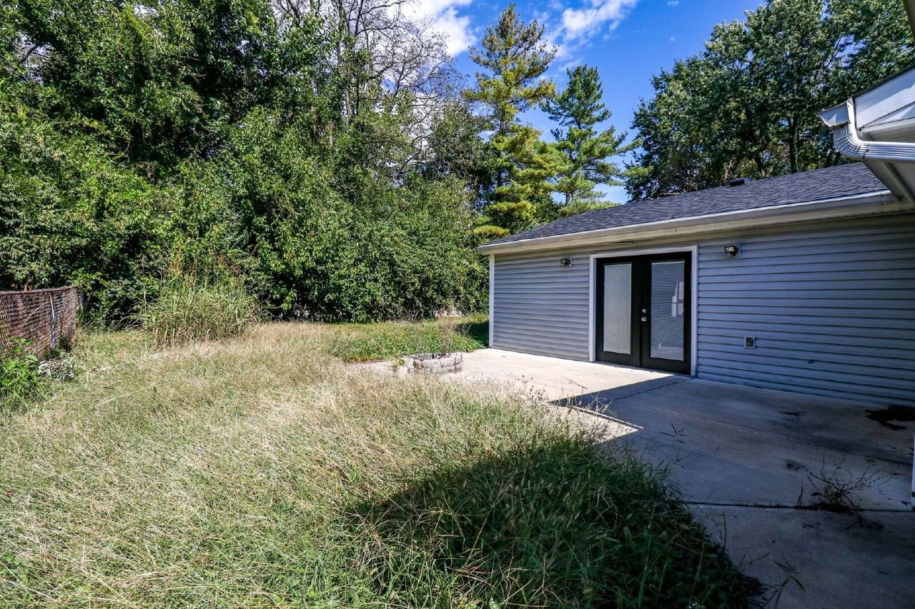 4420 Valence Dr - Photo 5 of 10