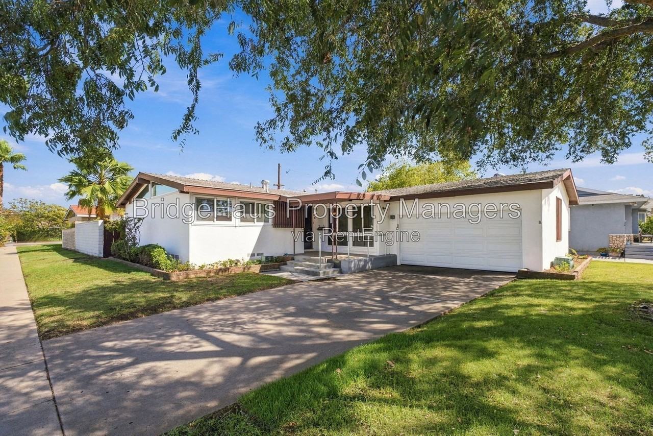 5404 Dundee Ave - Photo 4 of 40