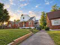 3839 Oakridge Blvd - Photo 1 of 1